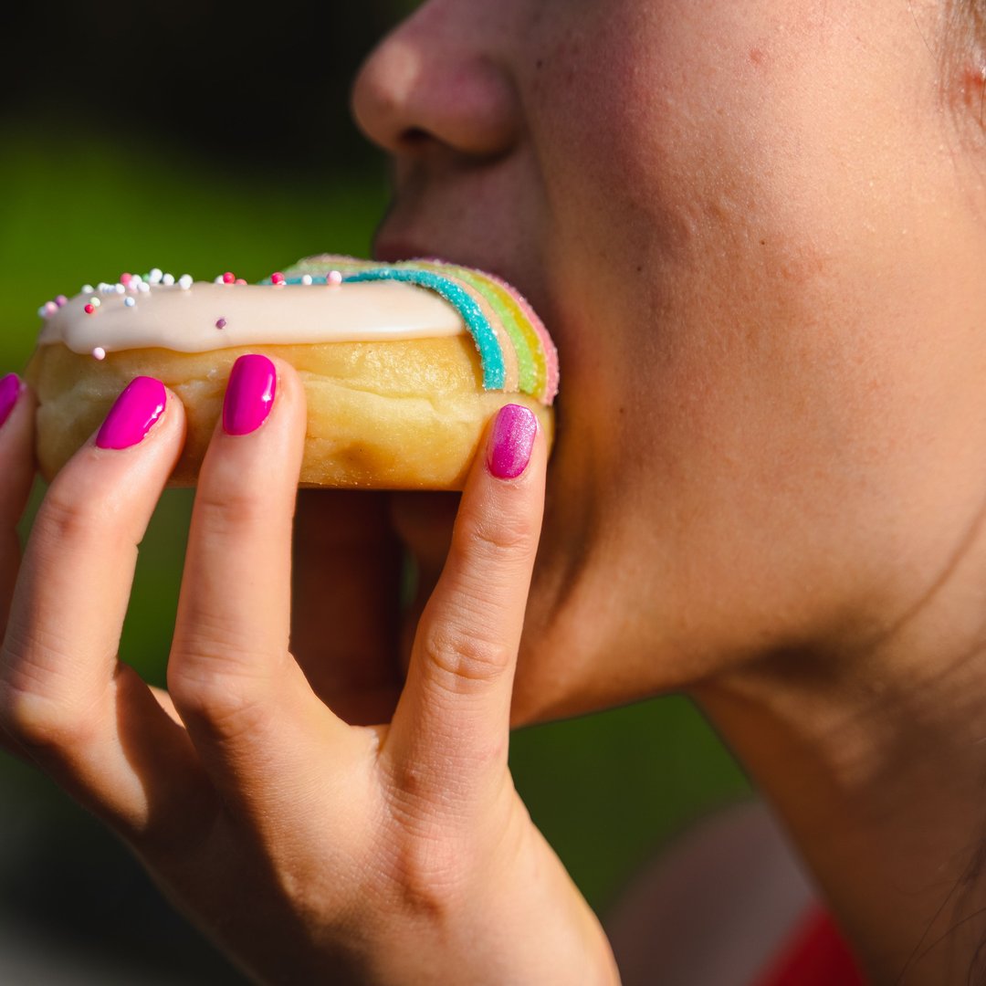 16. Full-Coverage Glazed Donut Pearl Manicure - pearly white nails
